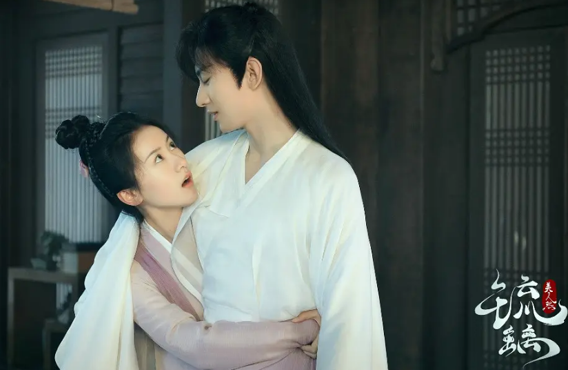 袁冰妍|袁冰妍怎么变脸了？代言照中形象大变，网友：这是在模仿那谁？