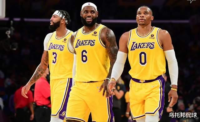 短线 季前赛：湖人不敌勇士遭遇五连败，交易威少成最大错误