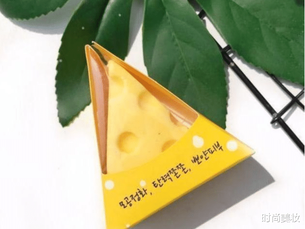 时尚美妆|《美人鱼》捧火的林允，皮肤白皙令人羡慕，其实只做了两件事