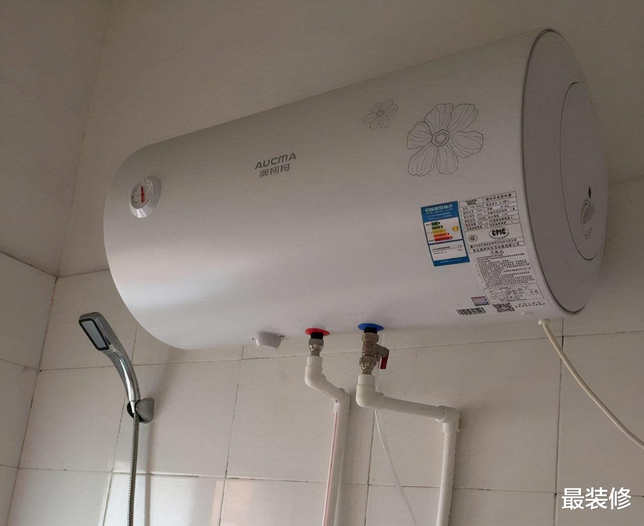 你家的电热水器多久没洗了？学会维修方法，自己就能清理干净