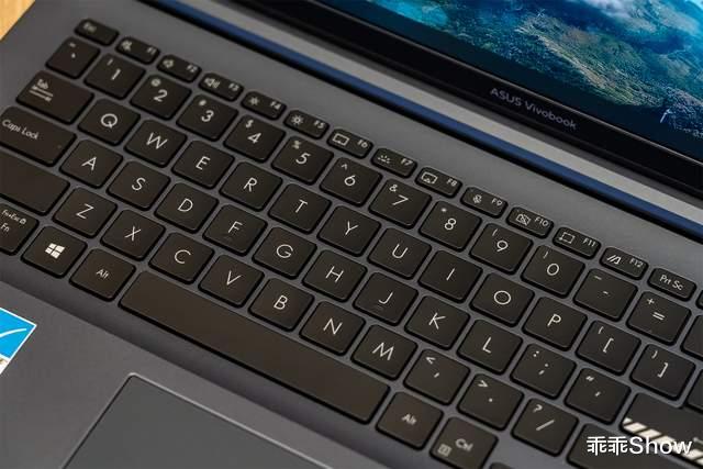 OLED|华硕无畏Pro15 锐龙版体验:可能是目前性价比较高的OLED笔电