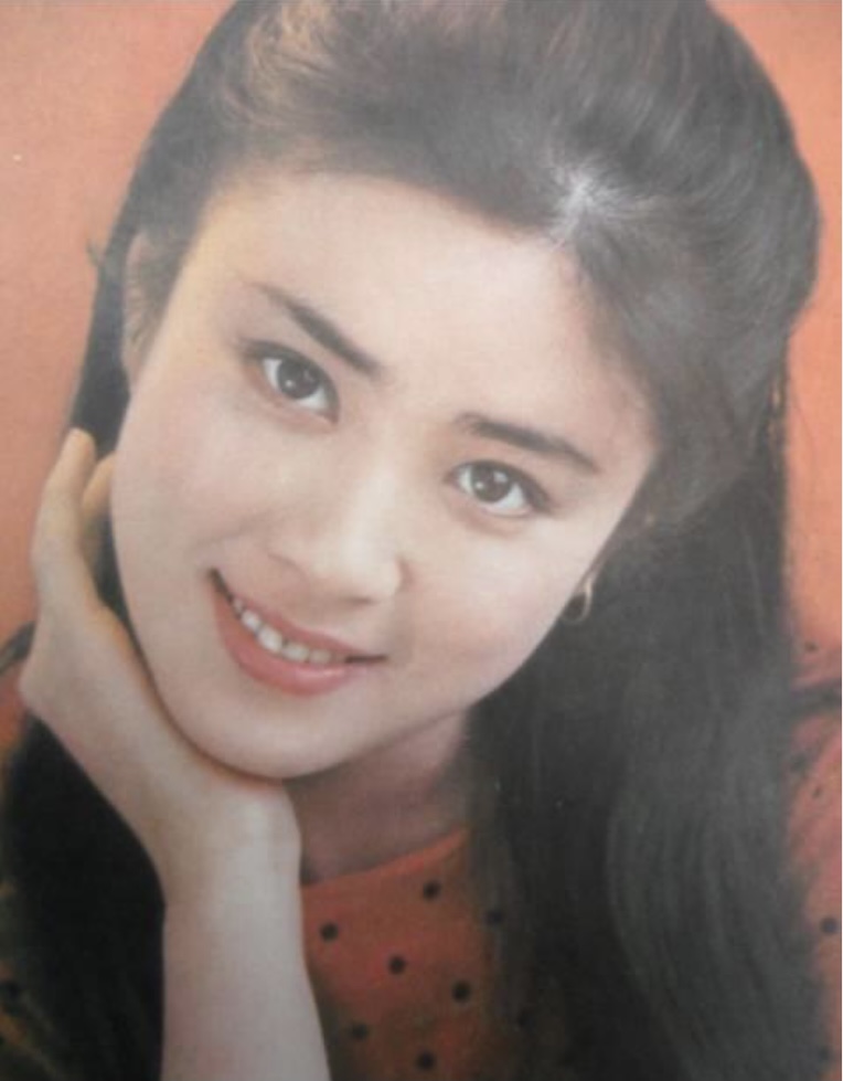 朱雪梅|曾经的大陆第一美女，因吸毒前途尽毁，身家过亿53岁却孤独一人