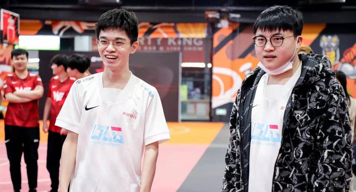 crisp|冠军有望了？刘青松跟Doinb炫耀：一顶级强队被我和Uzi打跑了