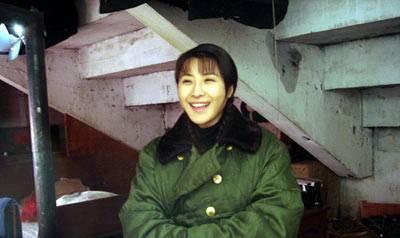 春晚|被赵本山捧红，拒上春晚，嫁给于洋，“玉芬”王雅捷比你想的聪明