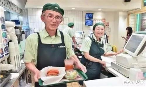 破产 延迟退休方式已确定？女60岁、男65岁，还继续缴养老保险吗？