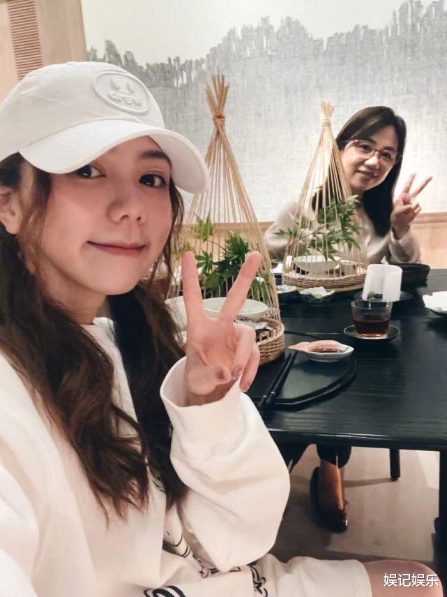 华晨宇|华晨宇被导演爆料还有一个孩子，孩子妈是另一女星，不是张碧晨