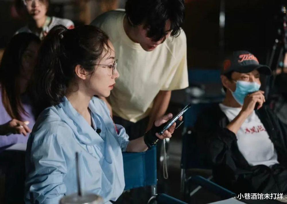 李若彤|韩雪外卖小哥短片惹争议:根正苗红的“上等人”,哪懂底层人的心酸?