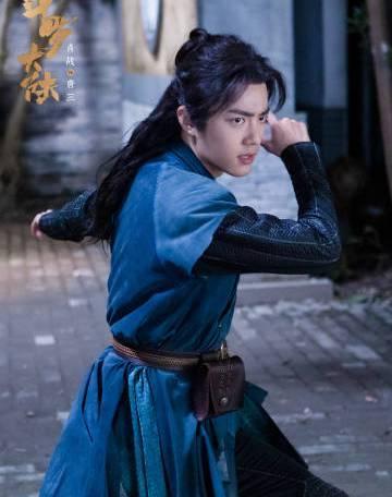 肖战|肖战再遇“困境”?他亲自发文诉说苦衷,挑事者行为让人痛斥