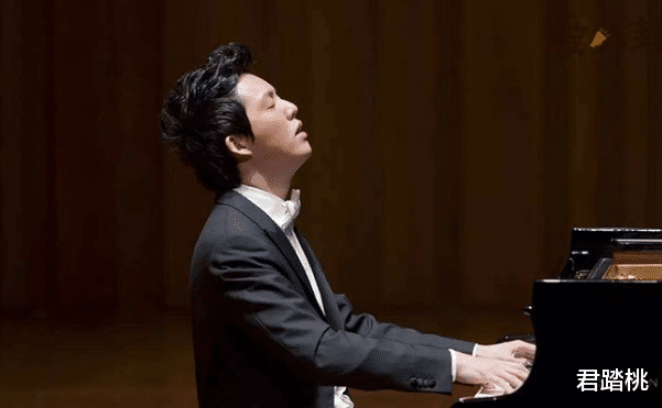 李云迪|李云迪被逮捕，网友扒出更多细节，此前还多次约会美女？