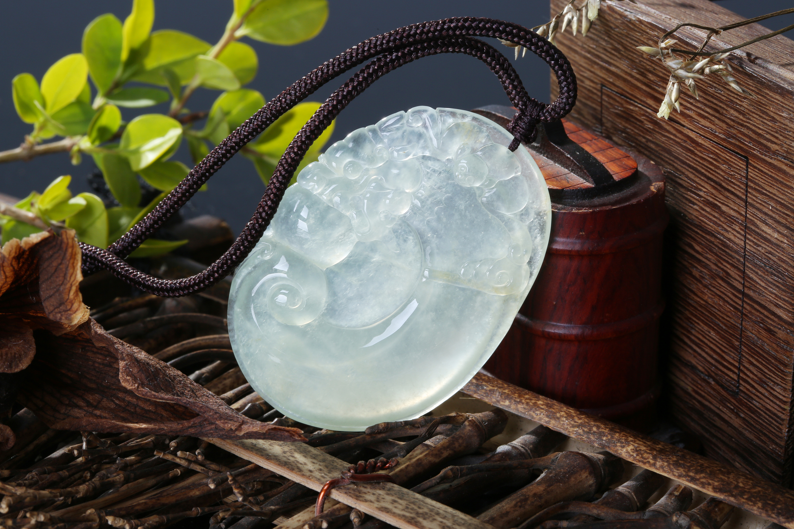 翡翠|冰糯种和冰种，价值区别有多大？