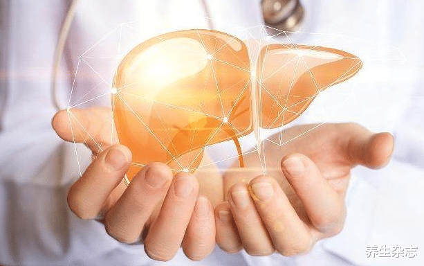 肝癌|55岁大妈每天吃“1菜”，肝癌离世，医生叹息：吃一口堪比6斤塑料袋