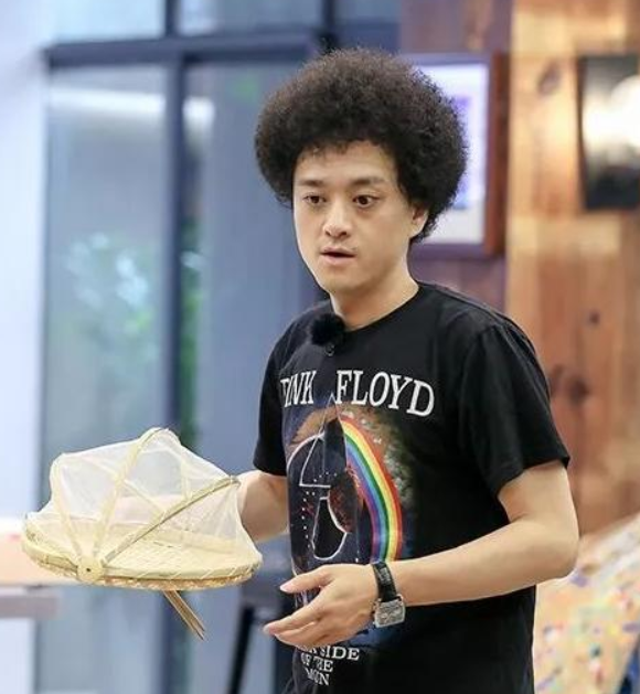赵英俊|2021年去世的十大名人，每一位都配得上德艺双馨