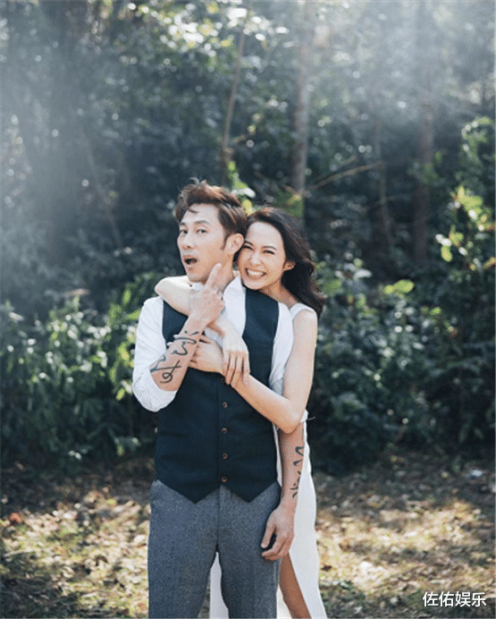 官宣|知名女星元宵结婚，中式礼服超养眼，上个月官宣婚讯时已怀孕数月