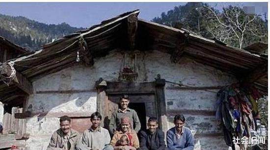 荆门 印度少女同时嫁给5兄弟，曾埋怨应付不过来，如今过得怎么样了？