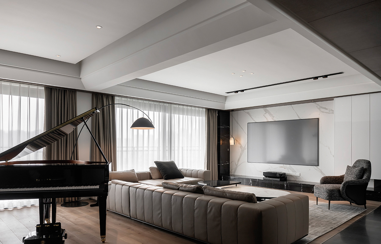 208㎡现代台式，花百万打造的简约四居，晒晒现场照