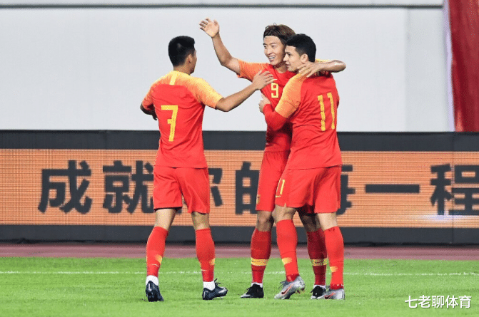 李霄鵬|最有望被李霄鵬重用的國腳是他！有身高、有頭球，堪稱國產(chǎn)佩萊