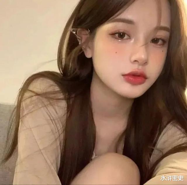 爽肤水 涂抹爽肤水时，常见的4个“误区”，难怪你的皮肤经常出问题