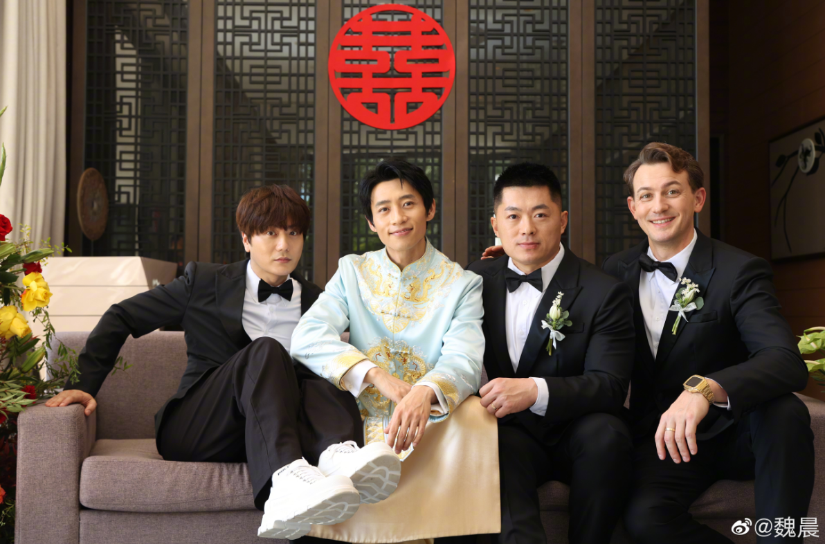 魏晨|魏晨感谢张杰父母参加婚礼,称彼此胜似家人,与妻子竭诚相待两老