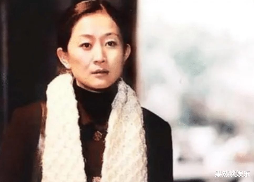 陈瑾|二十年不吃主食、57岁未婚未育、素颜出镜拍戏，陈瑾究竟图啥？