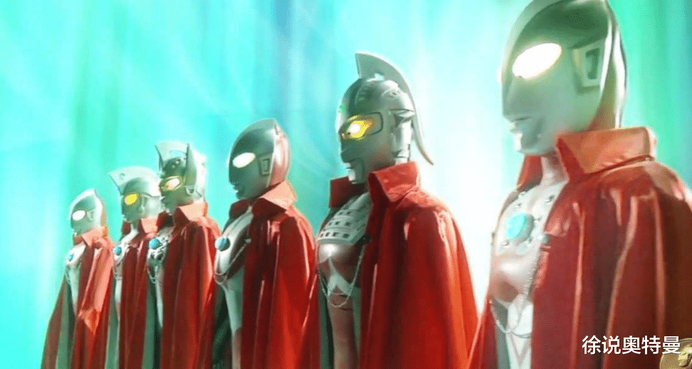 acgn漫评|奥特曼拥有披风，是力量的象征，还是王者？特利迦：给我来件