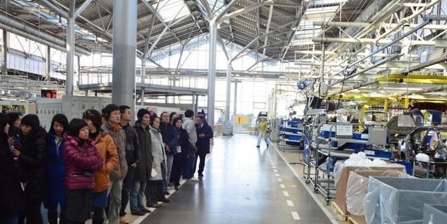 教教你家娃|制造业纷纷迁至东南亚，大批工厂撤离中国，主要是这3个原因