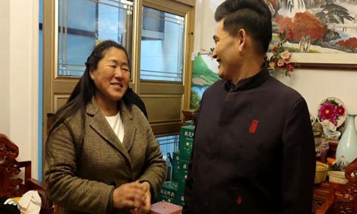 陈亚男|大衣哥公司回应陈亚男“澄清”恳求 七问女方曝光许多婚变细节