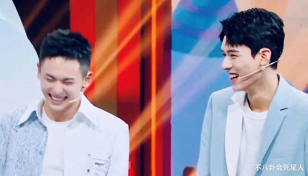 王牌|《王牌》最尴尬的嘉宾，明明是高人气，却全程沦为背景板还赔笑