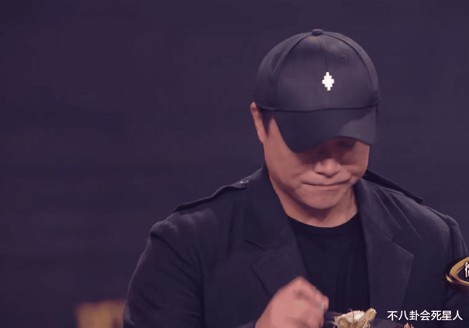 杨幂|微博之夜最不开心的两个人：杨幂和陈思诚，原因都与贾玲有关