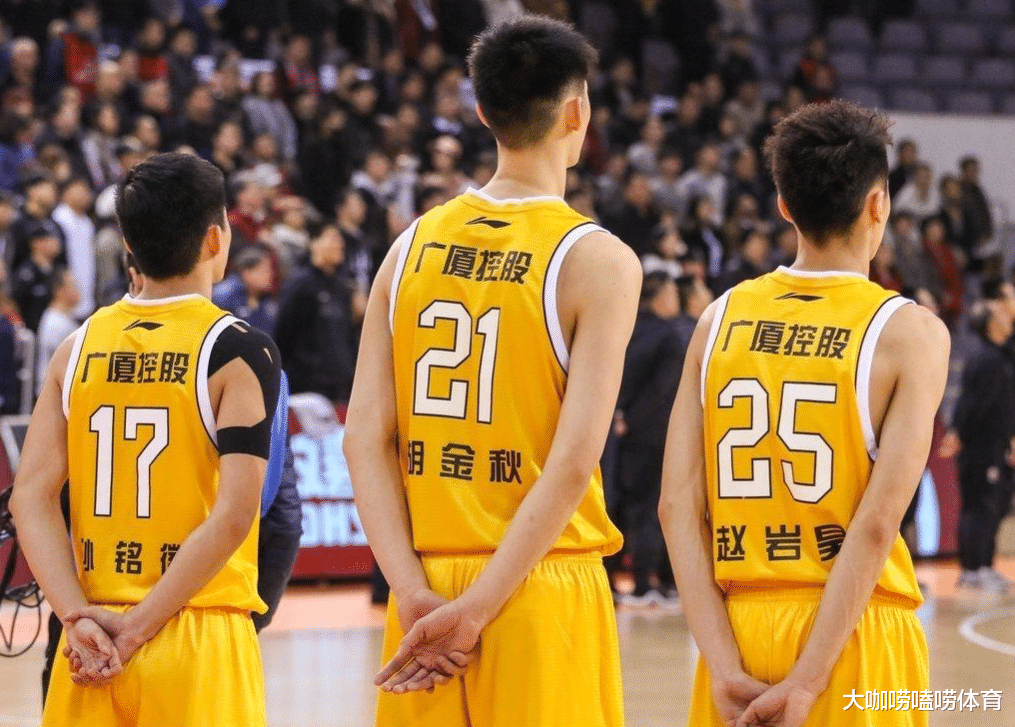 广厦|广厦官宣任命新主帅：能力不输李春江，名气与杨鸣旗鼓相当