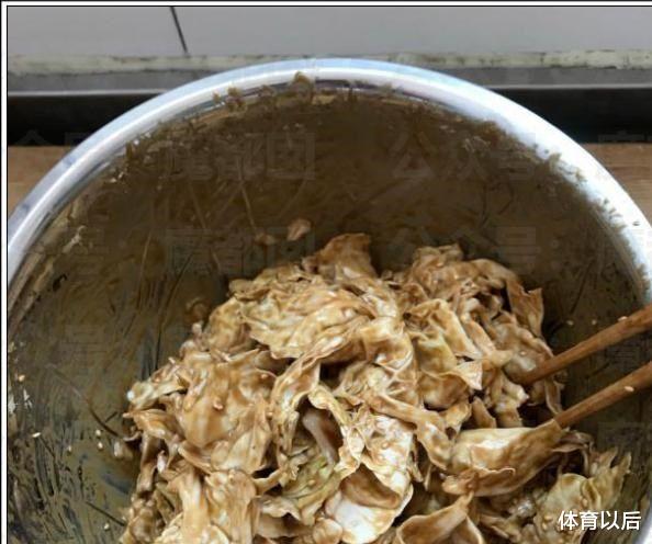 乾隆白菜是个凉菜也是杠?天津交通广播台播出事故,原因值得思考