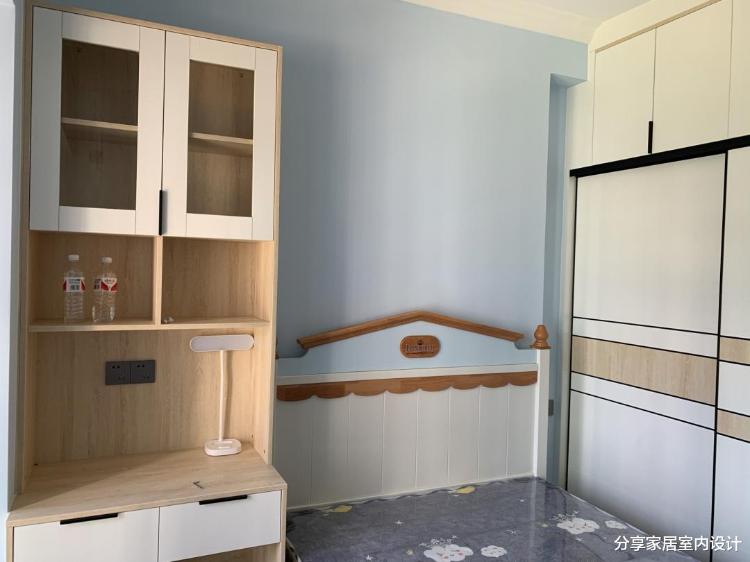 宿舍|一家四口新房，鞋柜衣帽一体柜很实用，电视墙更是大气，很满意！