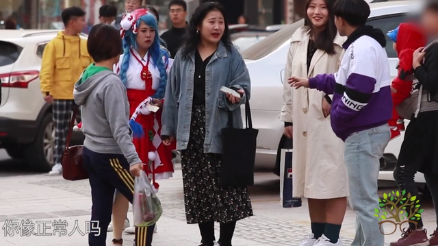 火影忍者剧场版|coser当街被羞辱，都是不正经女孩，家长反对，反二吧老哥狂喜？