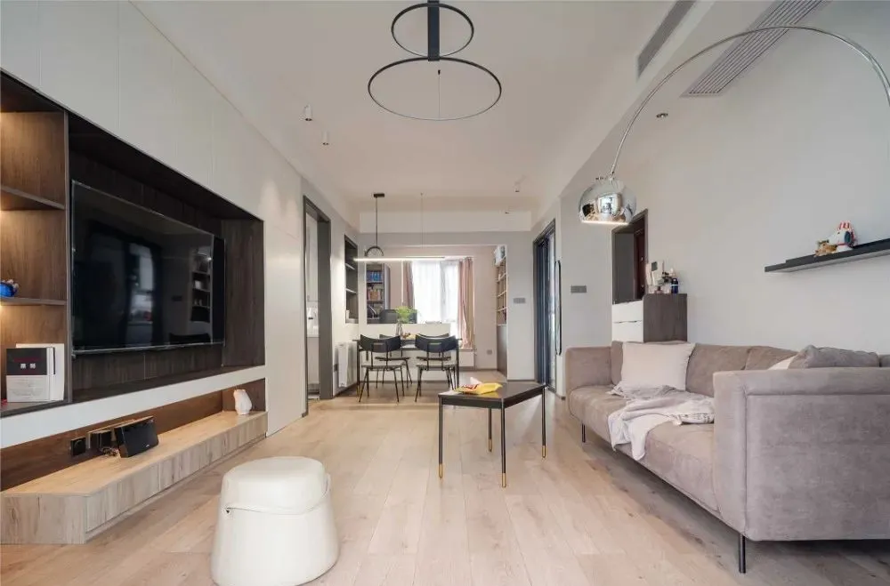 110m2三室一卫，舍得砸墙空间更敞亮