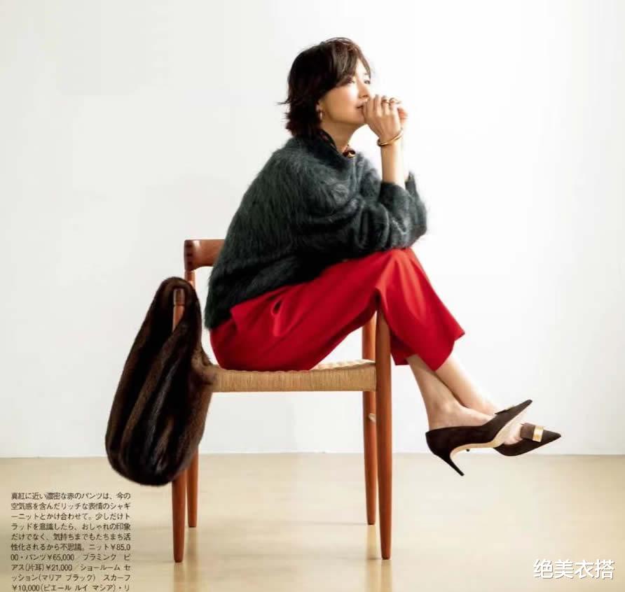 绝美衣搭 凭着“高雅穿搭”，50+的她美成一幅画！3个精髓，带你轻松取经