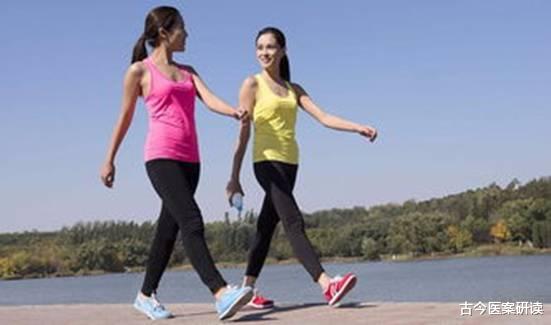 失眠|经常失眠,频繁醒?医生:2个方式坚持1个月,状态被改正,睡得香香的