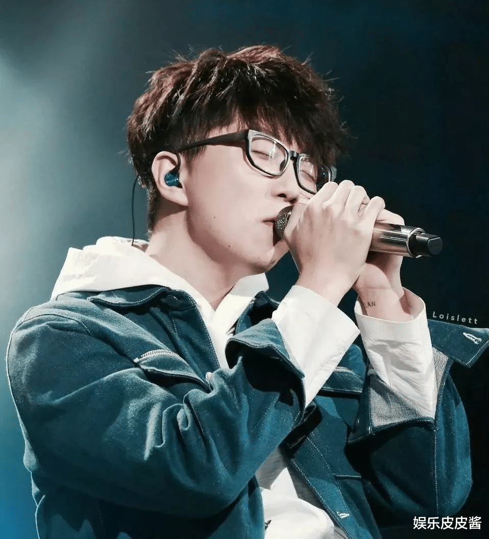 华语乐坛|华语乐坛有种尴尬叫“歌红人不红”，歌手不知名，歌曲却已封神！