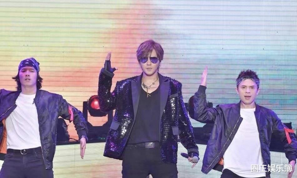 罗志祥|罗志祥复出太容易!家乡跨年晚会压轴出场,网友:大陆抵制