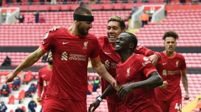 利物浦|万名球迷共同见证！利物浦再次创造奇迹，克洛普没夺冠却被捧上天