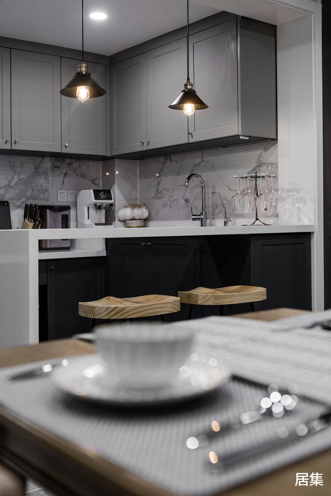 美式轻奢风格打造三居室,用爱的名义去设计,用甜蜜来冠名