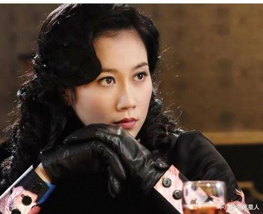 郝蕾|女星步入中年的尴尬，眼凸，法令纹，发福，脸僵，女神颜值不再