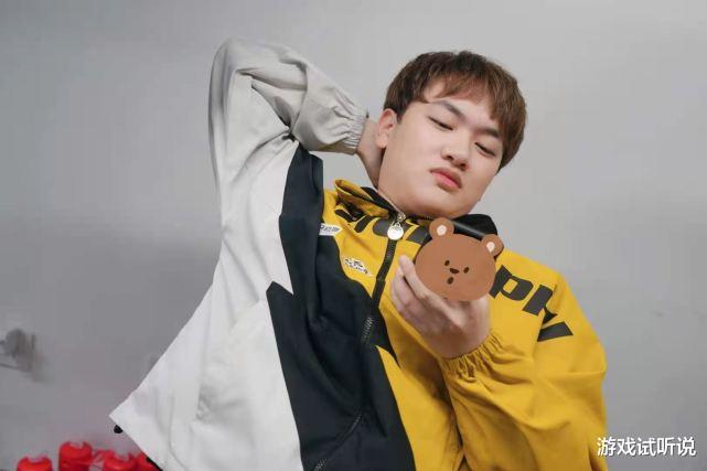 教练|瓶子爆料：16人转会成功，猫神6.6和最初加盟RNGM，久诚和刺痛凉了