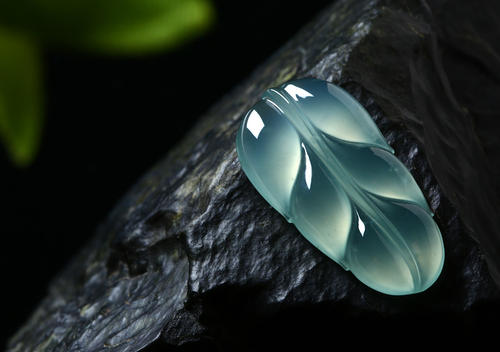 |翡翠界中的“金枝玉叶”，原来是它。