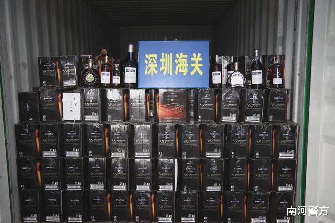 从化 深圳海关缉私局破获3亿元洋酒走私大案 白兰地威士忌等洋酒36万瓶