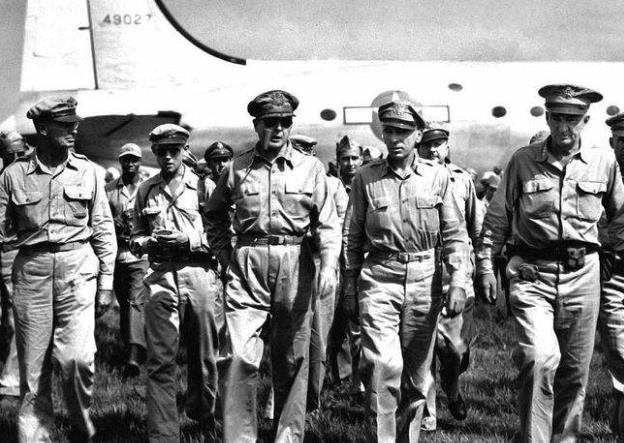 日本|74岁日本风尘女子，曾被抓22次仍要站街，苦等半世纪只为一不归人