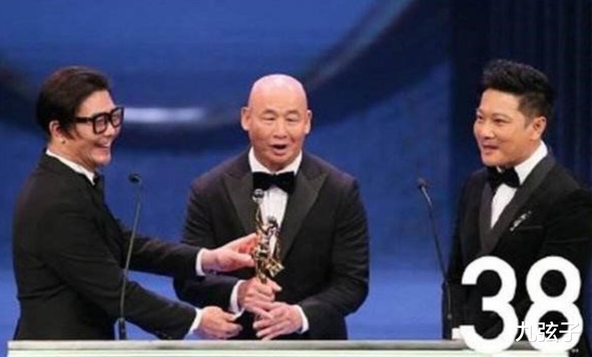 鱼头云|用51年成为哥哥的骄傲,“鱼头云”刘允的成功不是偶然