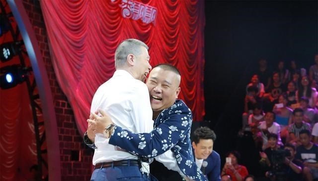 郭德纲|柳岩调侃郭德纲:我怀了你的孩子咋办?郭德纲巧妙回答被赞高情商