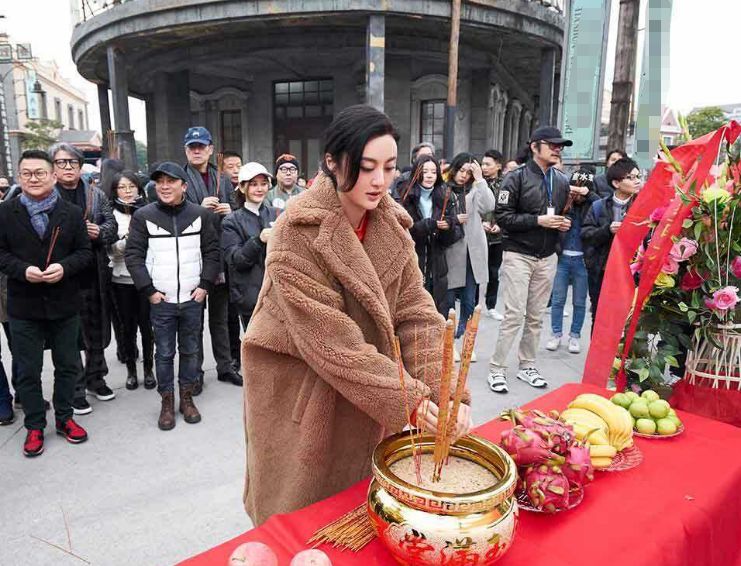 甘露|她是最美替身,如今终成女一号