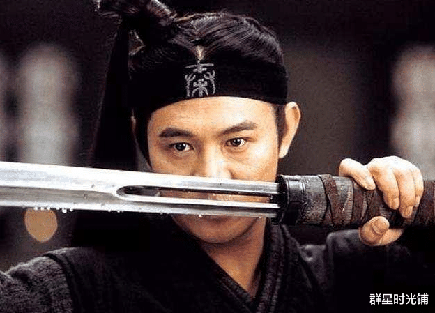 李连杰|蔡子明被灭口，李连杰是怎么逃过一劫的？背后大佬背景不输向华强