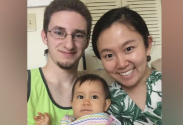 中国留美女学生遇害,美国丈夫仅获轻罪,还在法庭上露出笑容