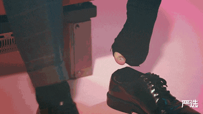 脚臭|脚臭味太重？从源头去除脚臭，以后可以大胆的脱鞋